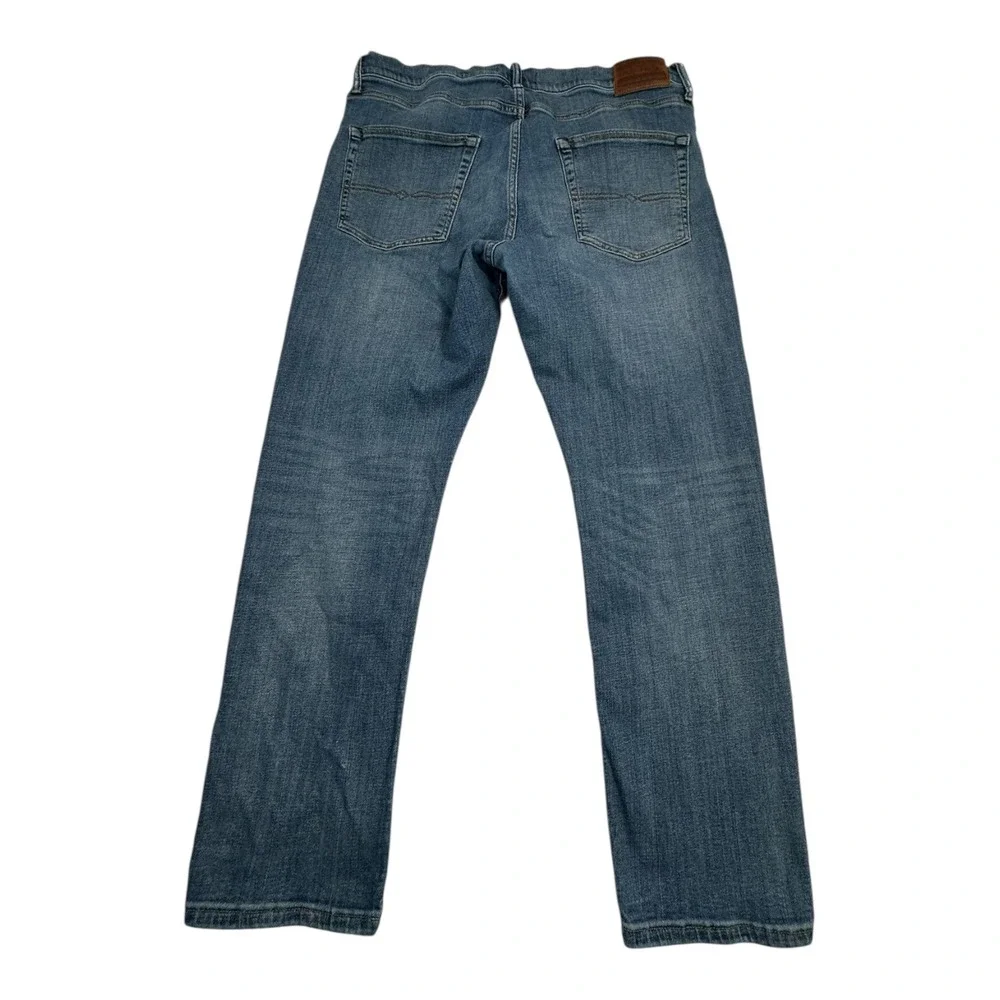 Lucky Brand classic button